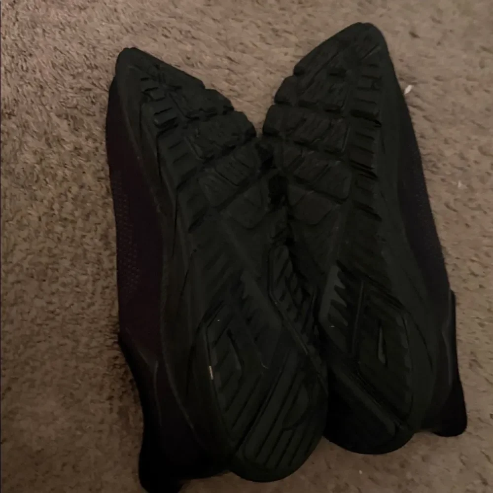 Hoka men Arahi 7 Everyday Running Shoes Black Size 11